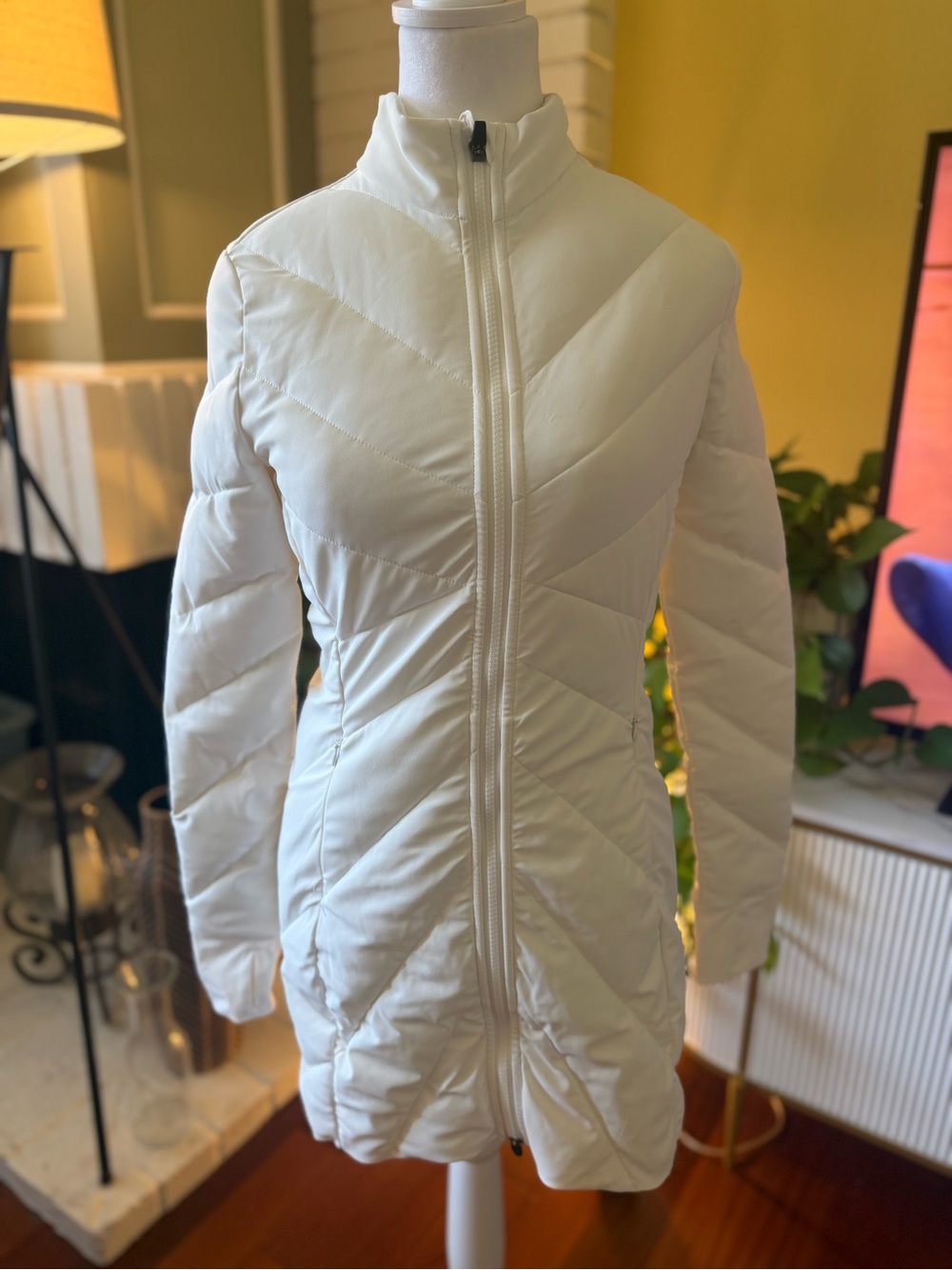 HALARA White Quilted Long Puffer Jacket
